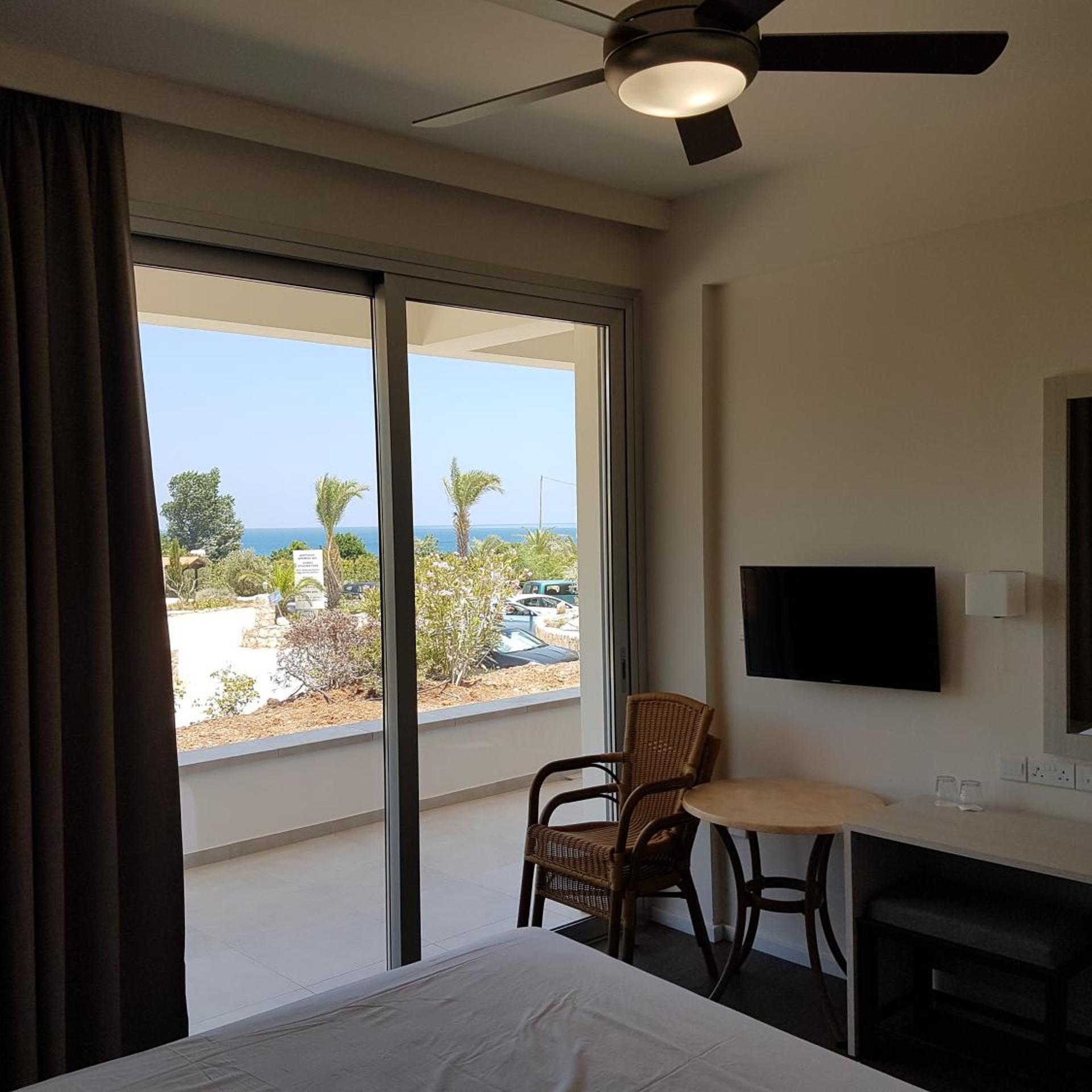 Aphrodite Beach Hotel 28/51