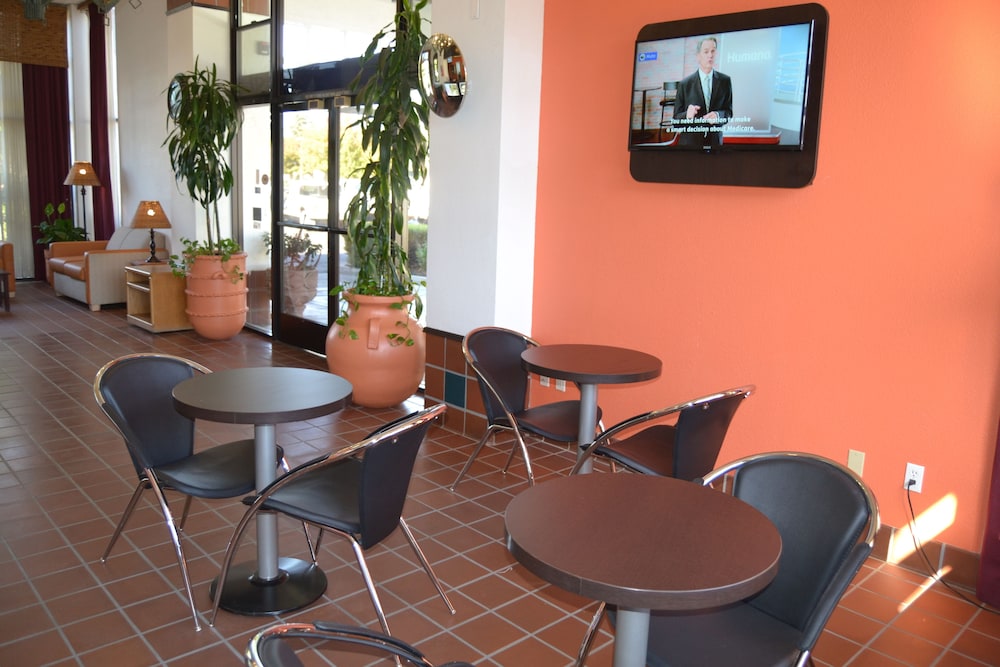 Motel6 Oakdale, CA 44/67