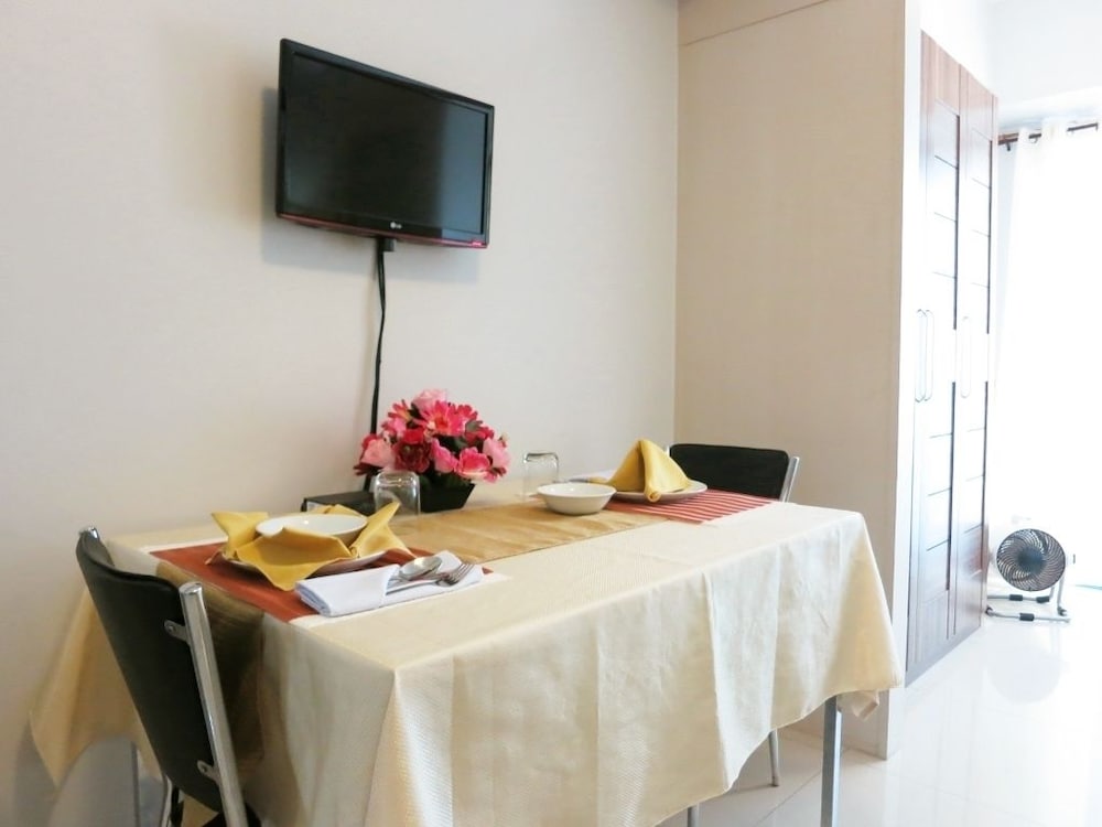 Oceanblue Manila Condotel Sea Residences 15/21