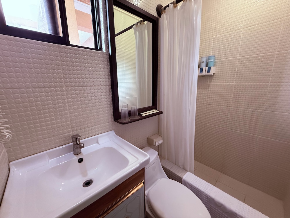 Hanamitsu Hotel Spa 50/50