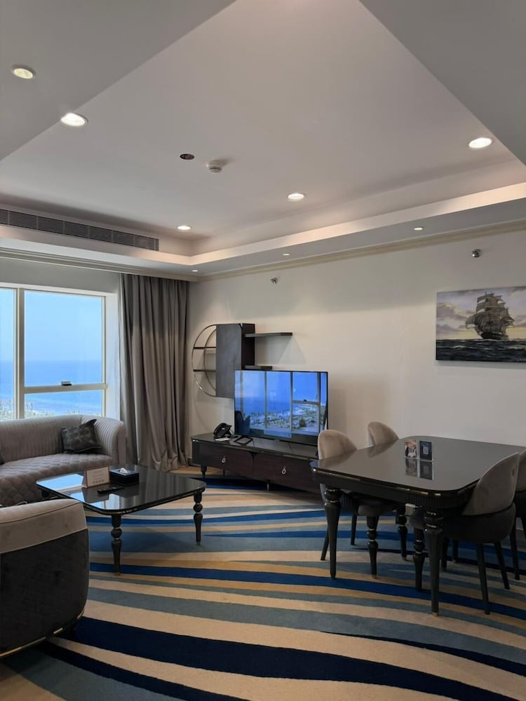 سي فرونت لوكس-سويت(Seafront Luxury Suites) 51/59