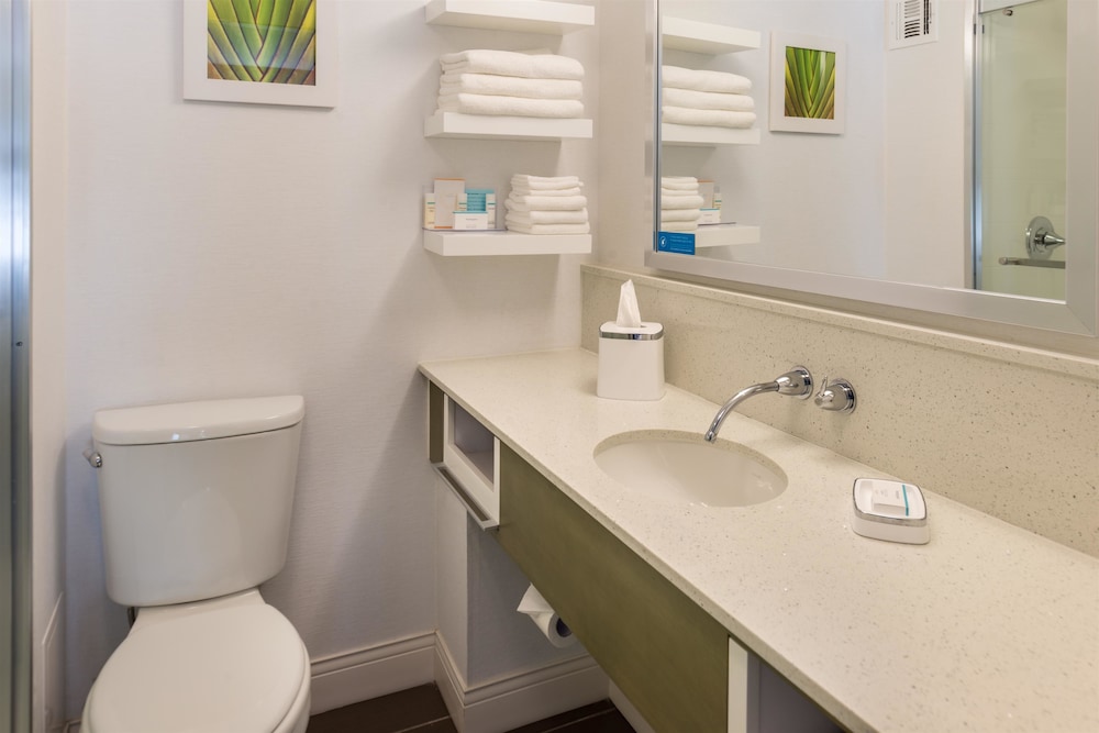 Hampton Inn Los Angeles West Covina 7/52