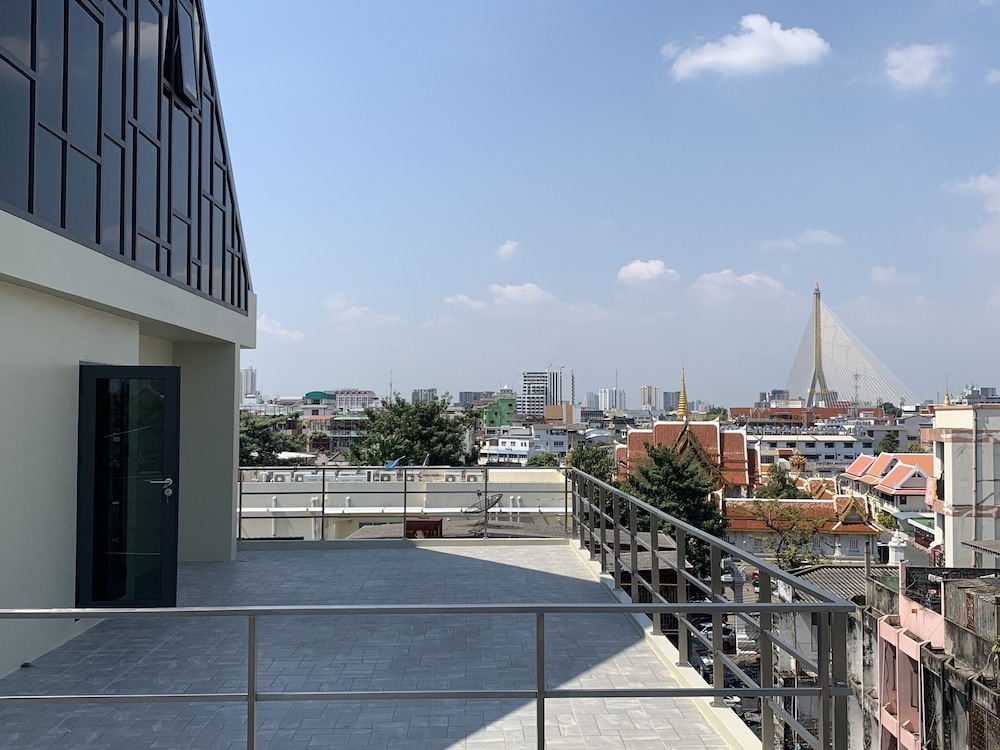 Thana Wisut Hotel 38/49