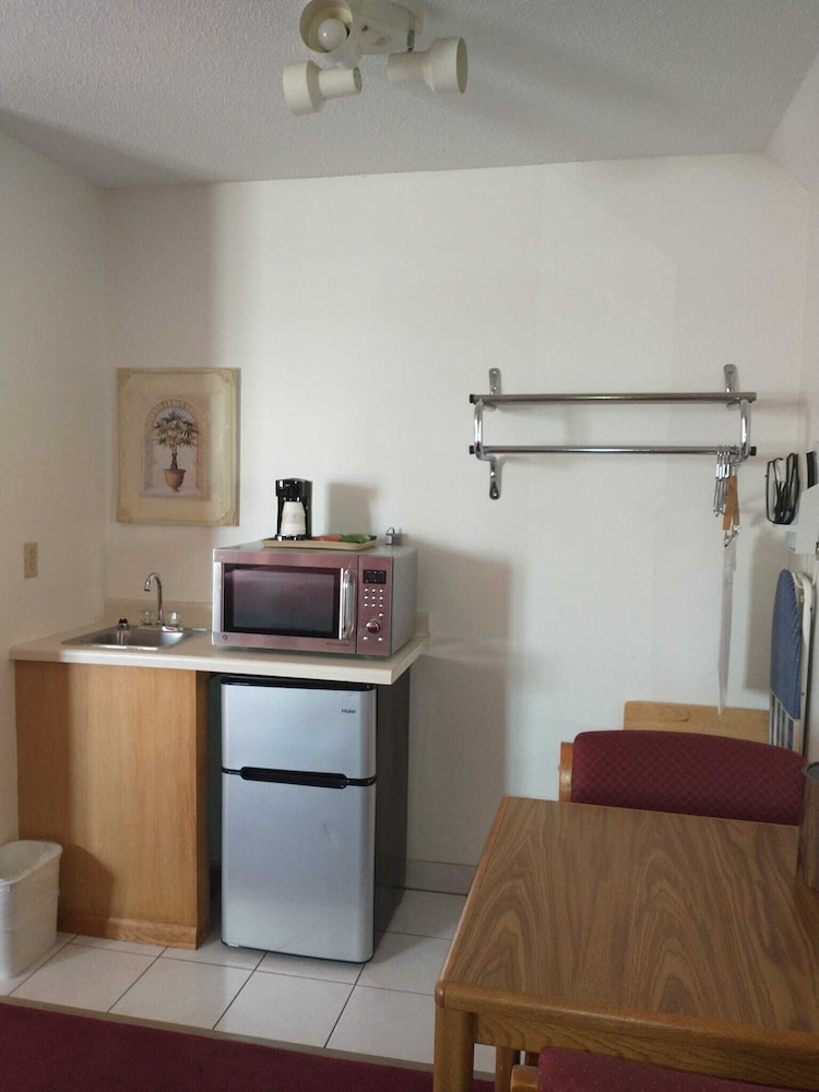 Sauk River Inn & Suites, a Travelodge by Wyndham 28/42