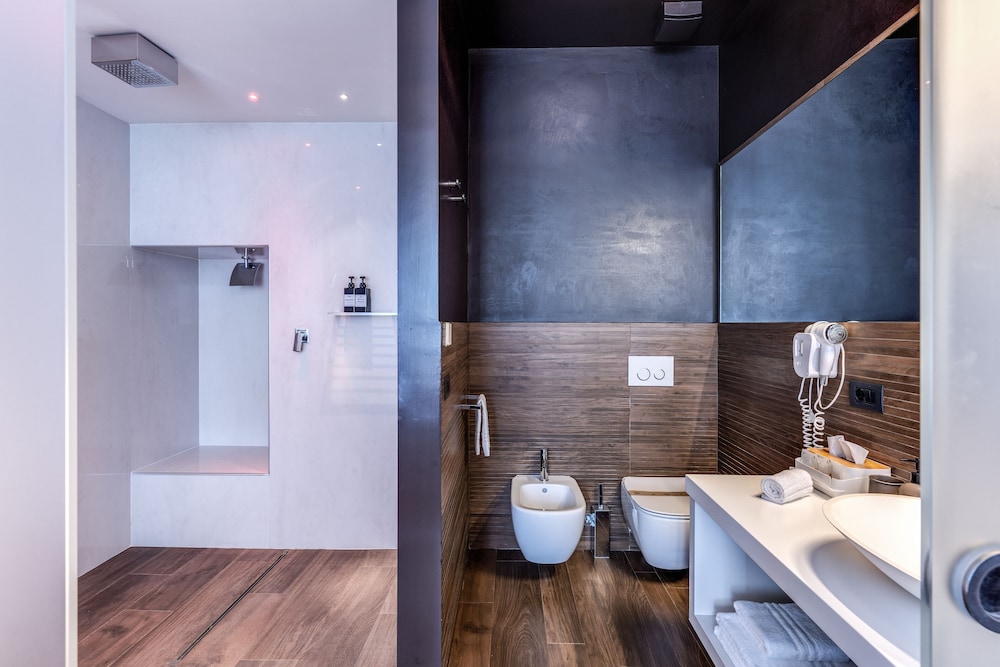 Rhea Silvia Luxury Rooms Spagna 48/50