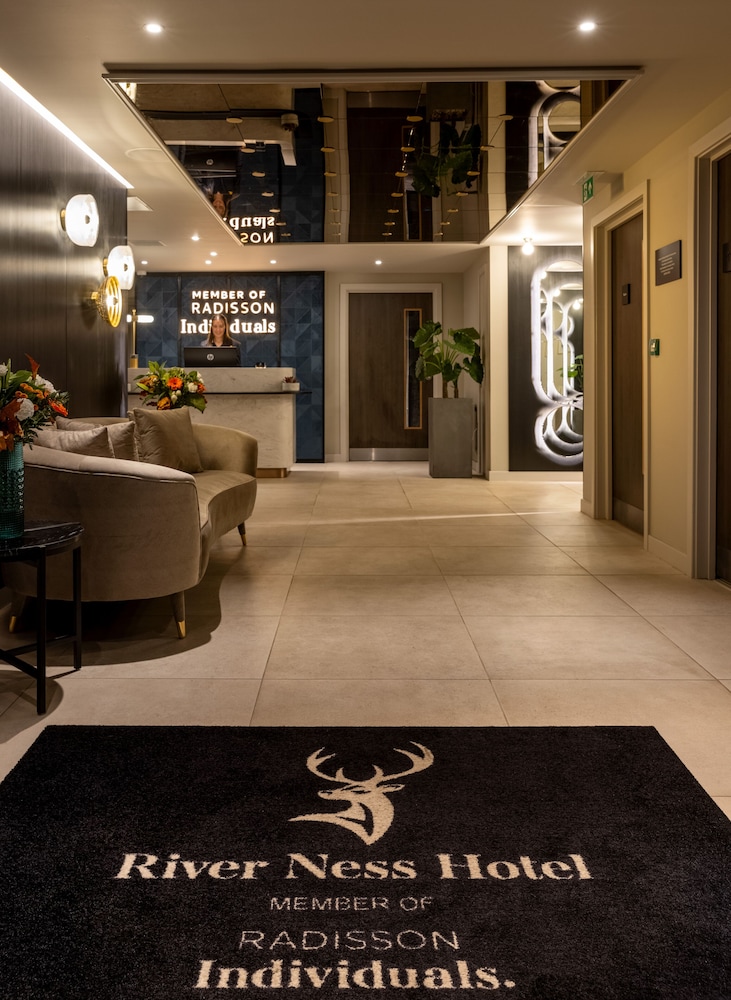 River Ness Hotel, a member of Radisson individuals 11/64