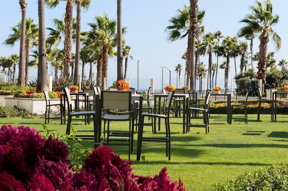Hyatt Regency Huntington Beach Resort Spa 41/48