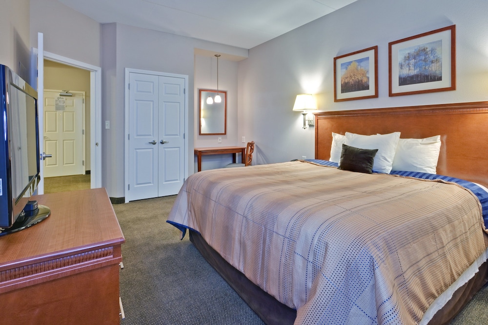Candlewood Suites Murfreesboro 4/58