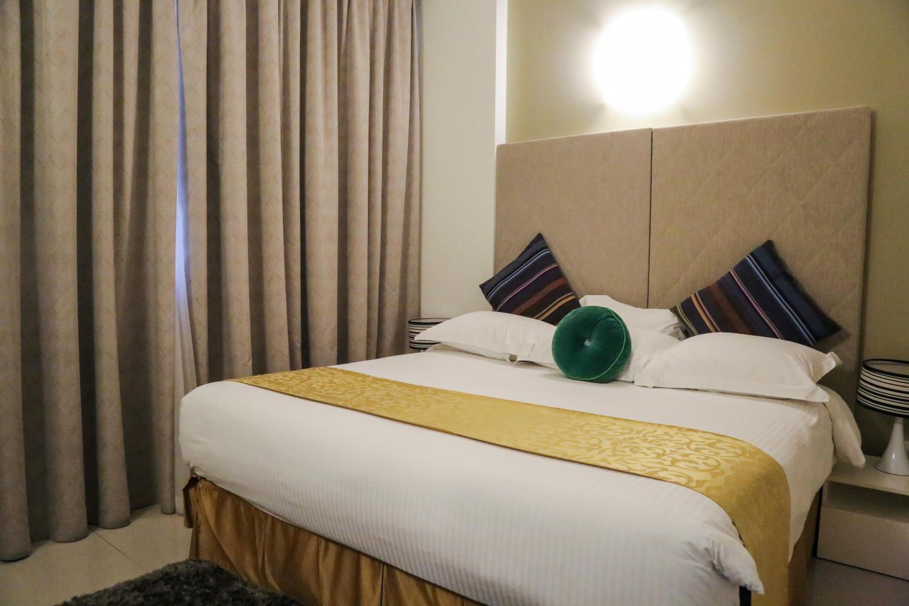 Classic One Bedroom Suite