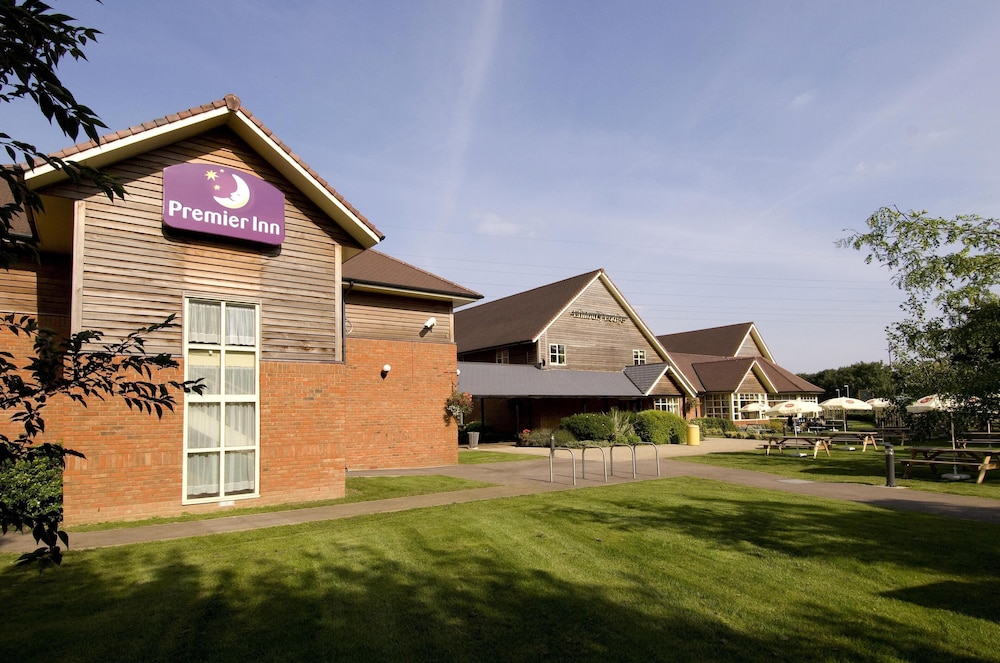 Premier Inn Tewkesbury in TEWKESBURY