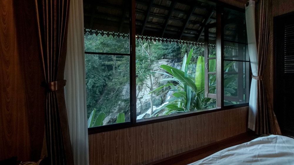 Kangsadarn Resort 37/57