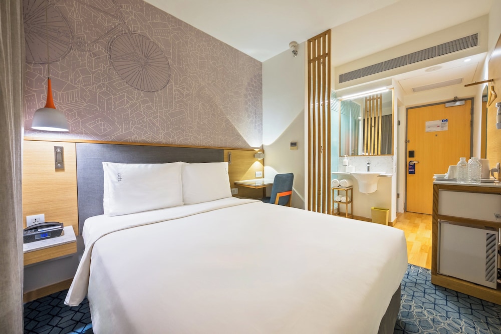 Holiday Inn Express Greater Noida Knowledge Park 10/50