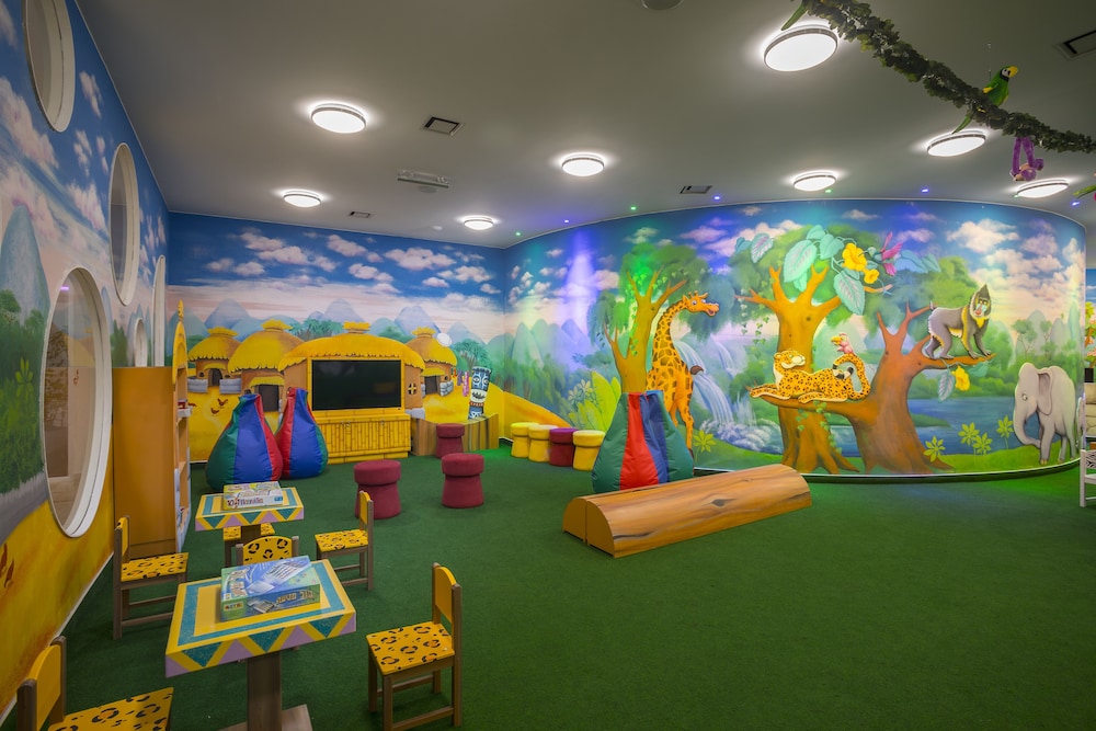 Leonardo Laura Beach and Splash Resort 40/51