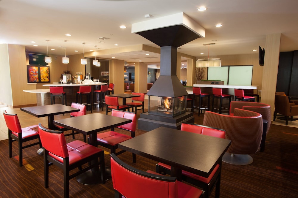 Courtyard By Marriott Burlington Williston 47/65