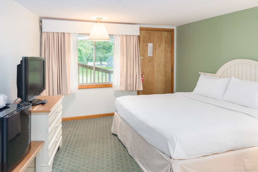 Standard, King Bed, Ocean Park Inn 2/5
