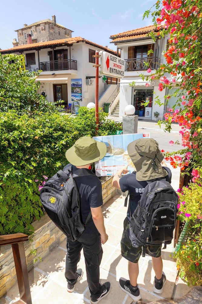Pansion Athos Guesthouse 37/43