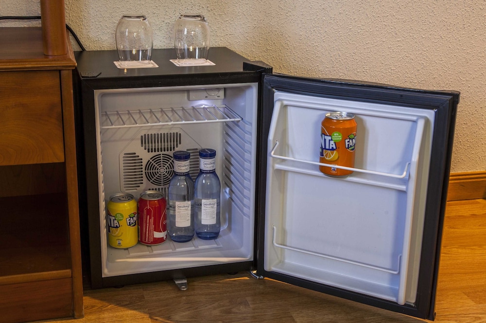 Hotel Mozarbez Salamanca 18/30