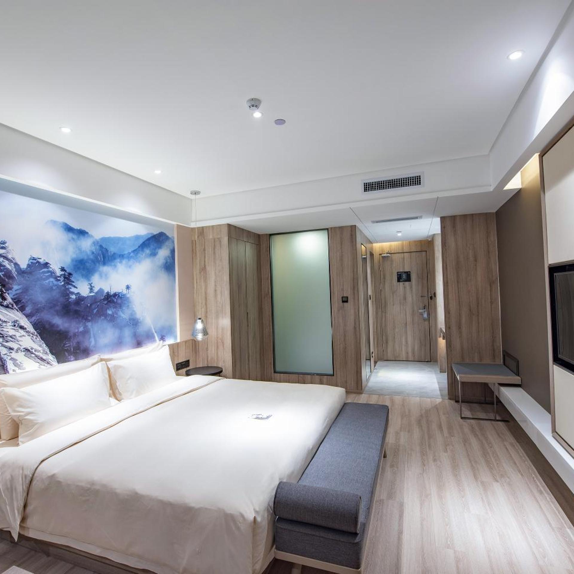 Atour Hotel (Xi an North High-speed Railway Station) 15/43