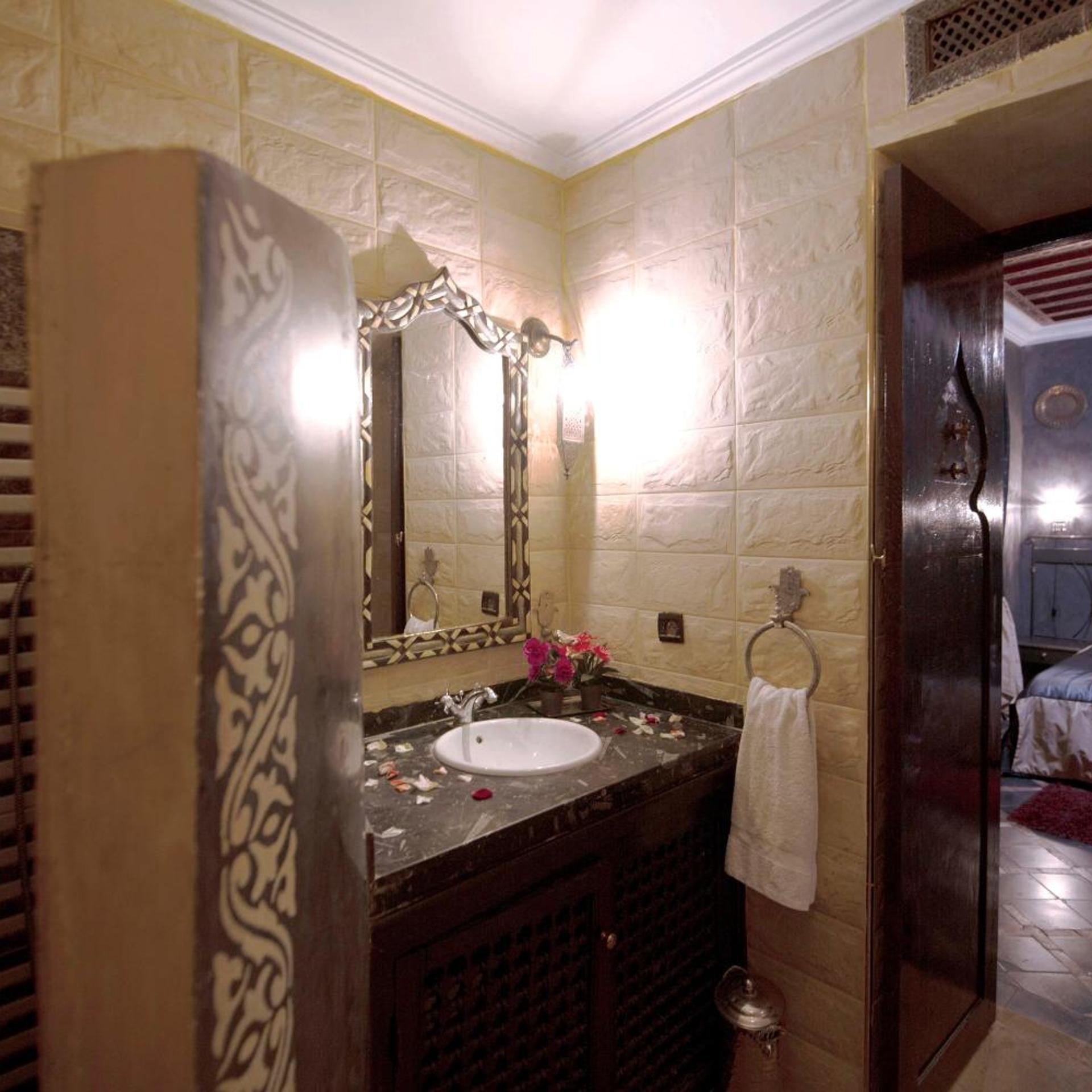 Yasmina, Double or Twin Bed، Riad Mille Et Une Nuits 3/7