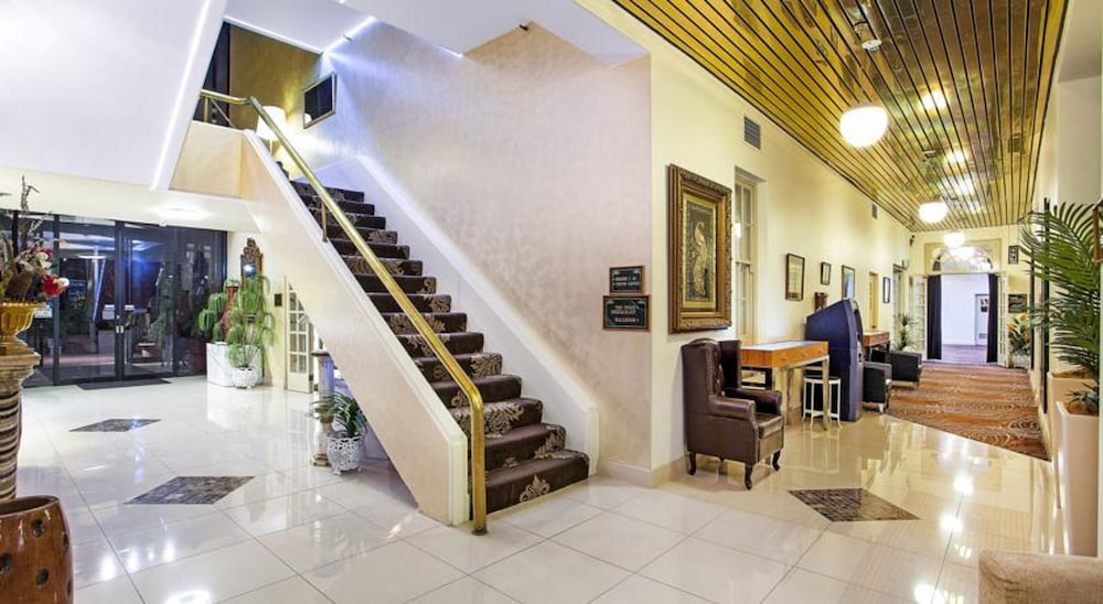 Mercure Maitland Monte Pio 3/50