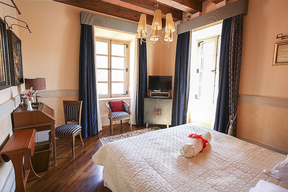 The Pucic Palace 42/69