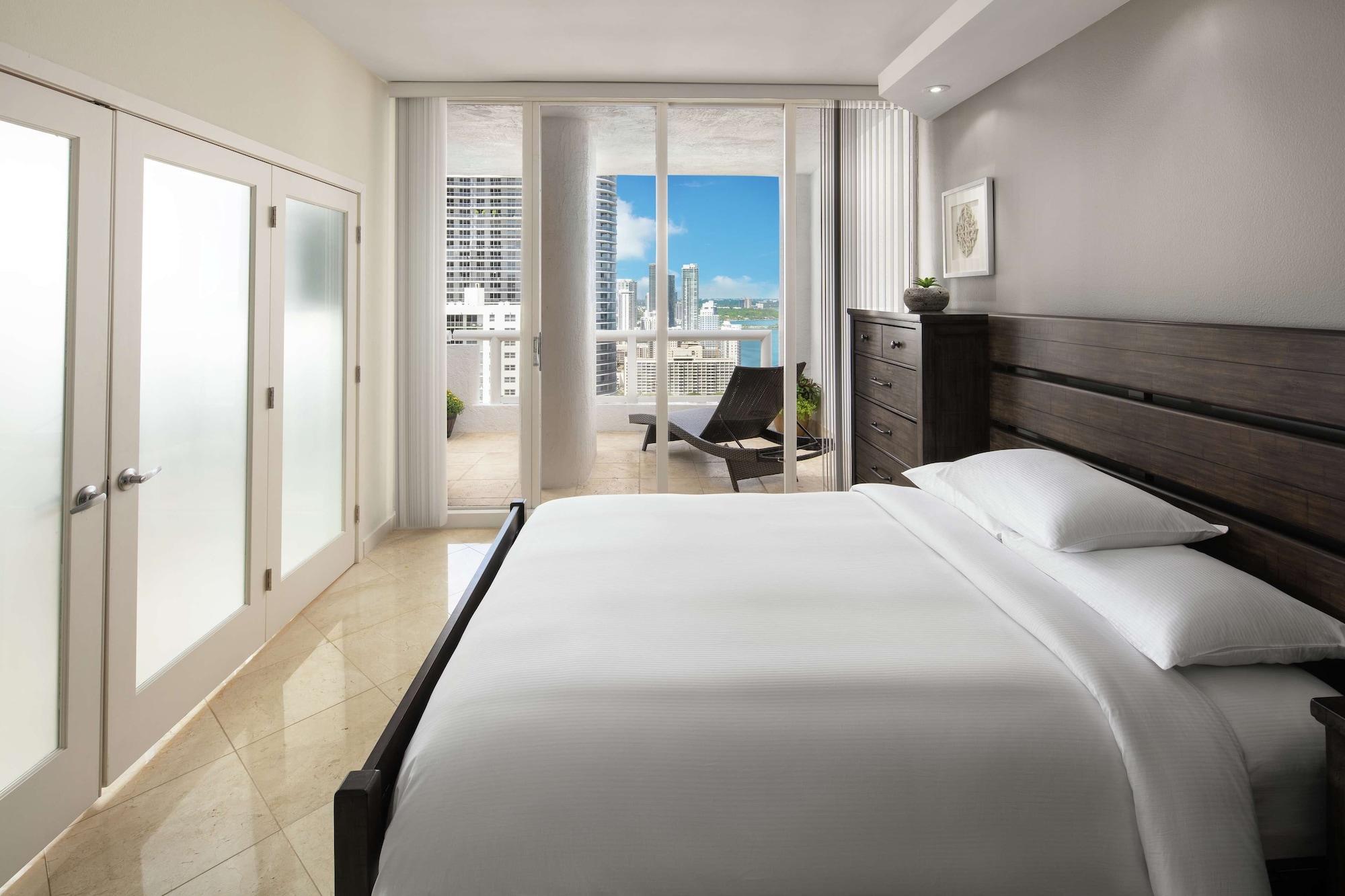 4 Bedrooms, Condo, Penthouse