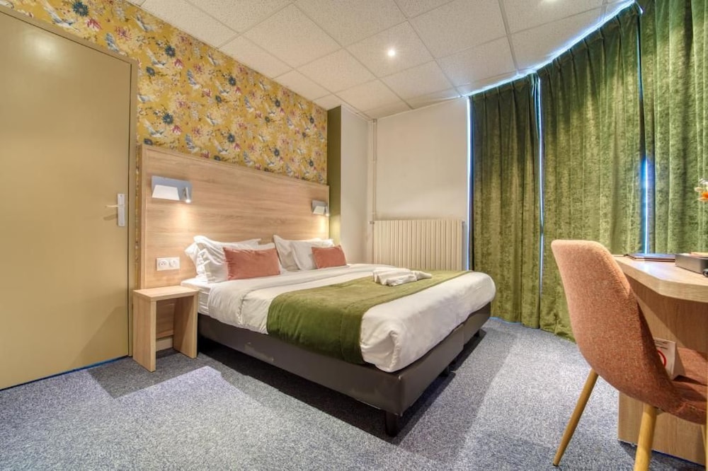 Escurial Hotel 25/54