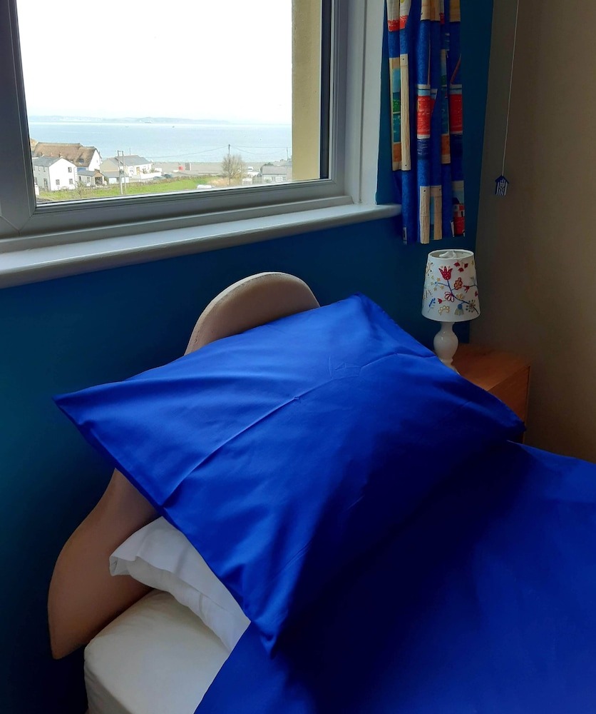 Gallen-Treath Guest House 8/49