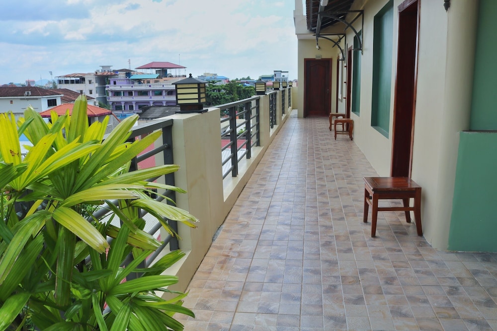 Nakru Guesthouse And Restaurant 34/42