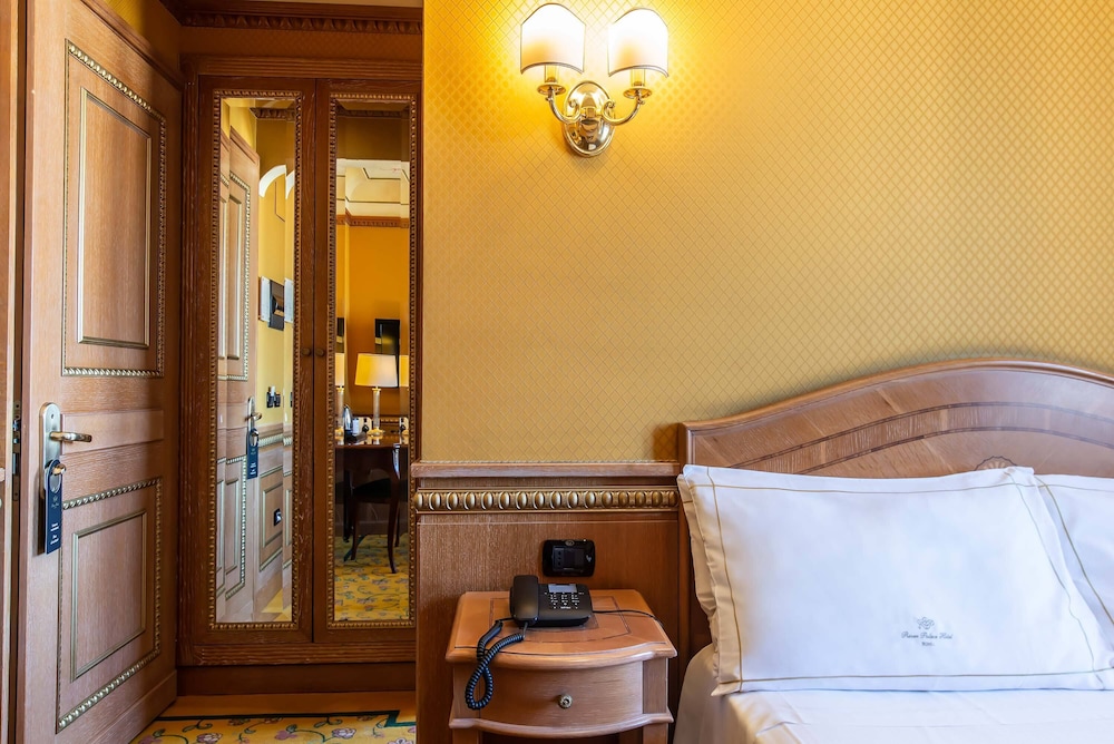 River Palace Hotel 8/43