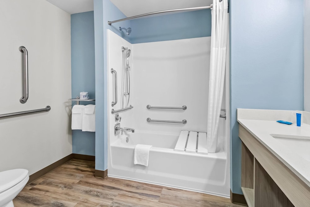 WoodSpring Suites Washington Meadowlands PA 43/45
