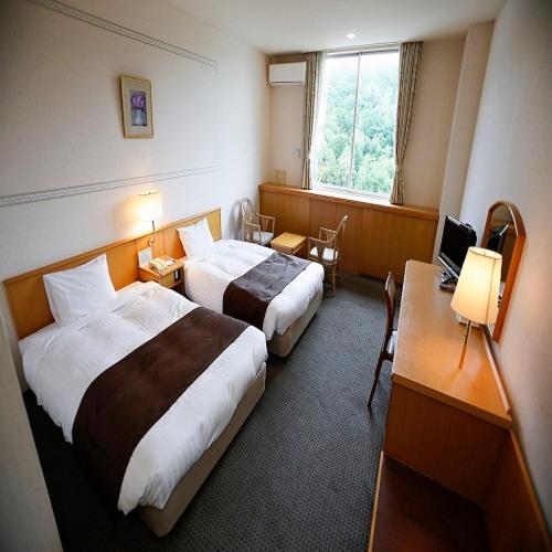 Room, Twin Beds, Lake View, Annex