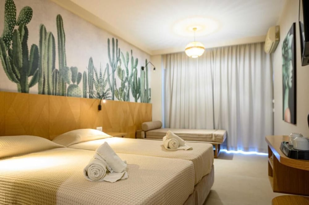 Malia Bay Beach Hotel And Bungalows 31/71