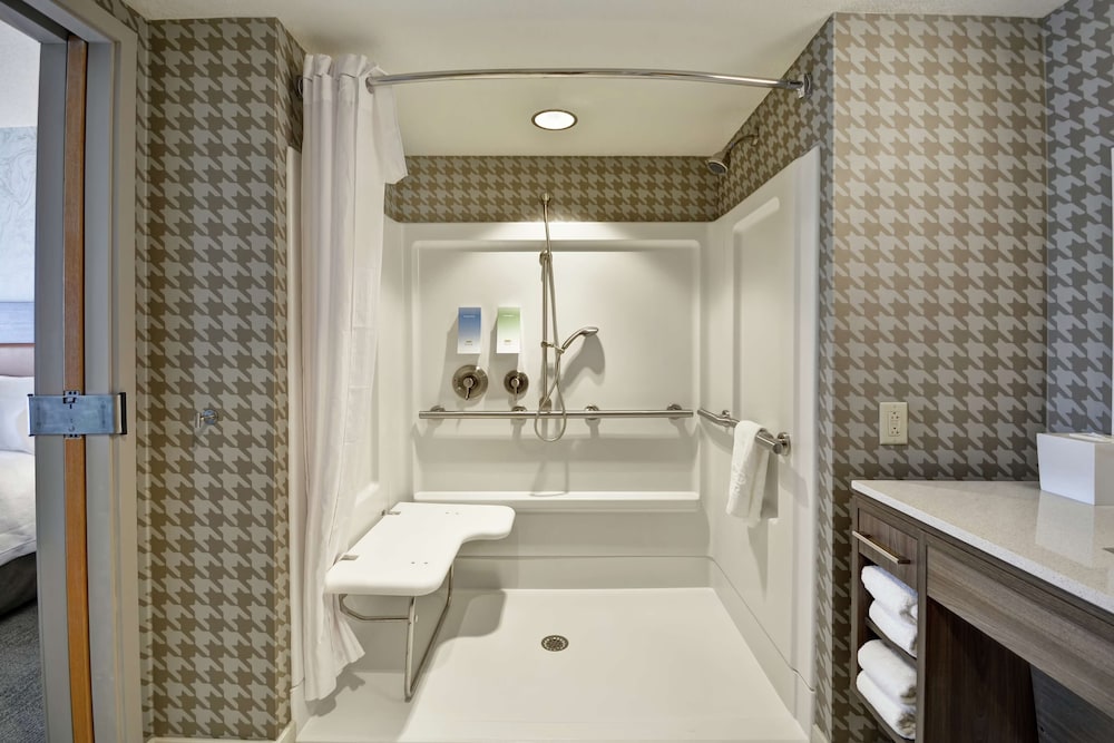 HOME2 SUITES BY HILTON PORTLAND AIRPORT 17/46