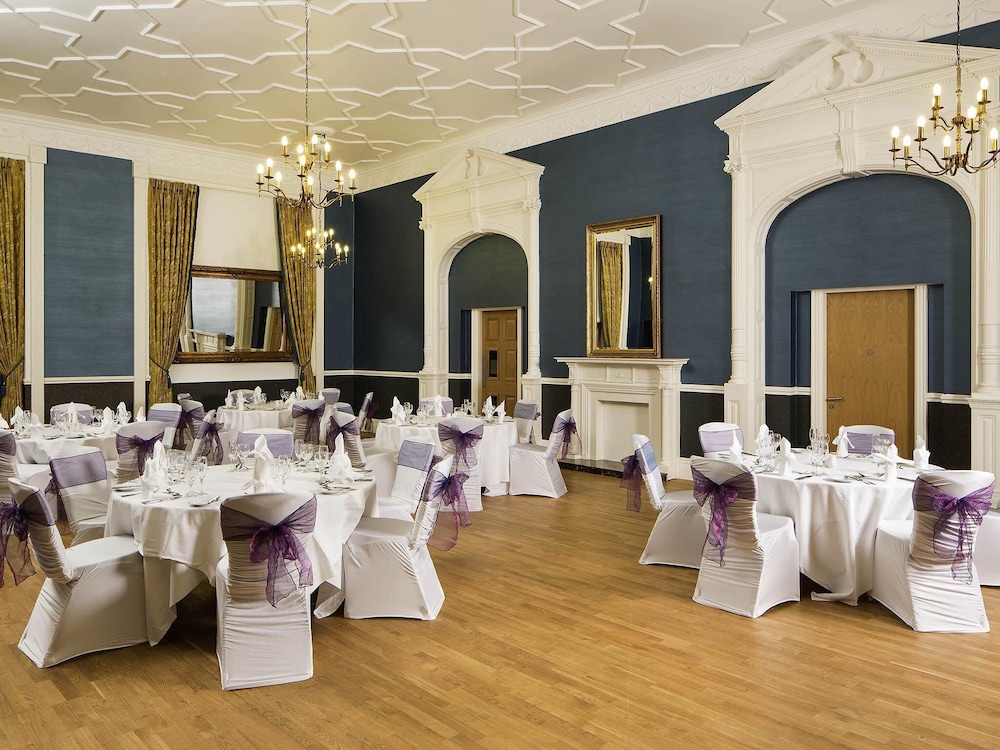 Mercure Darlington Kings Hotel 58/61