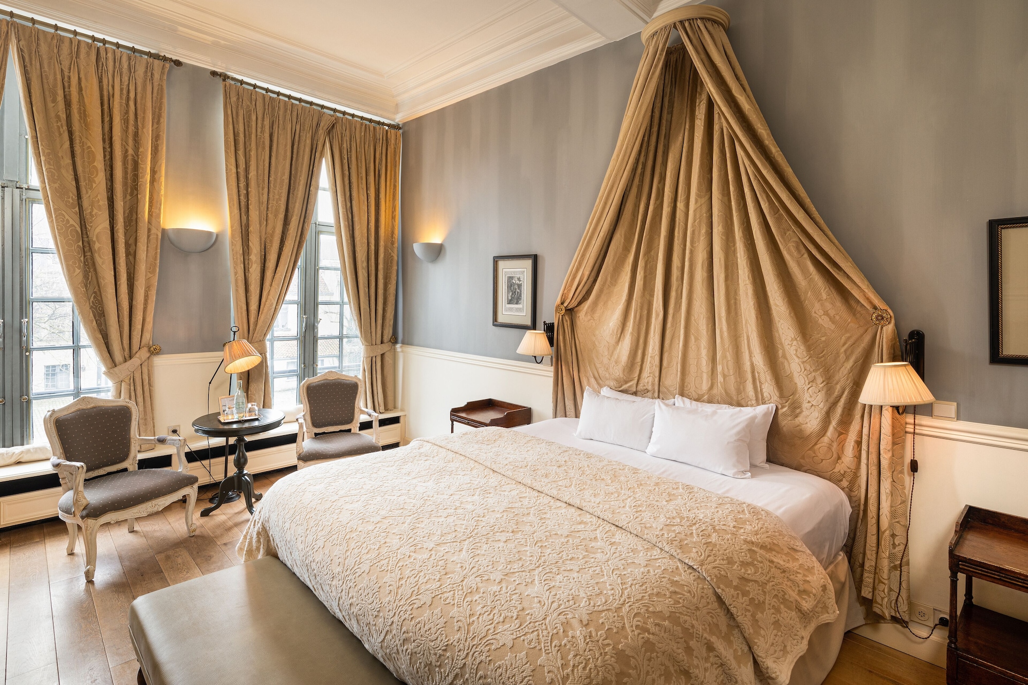 rooms