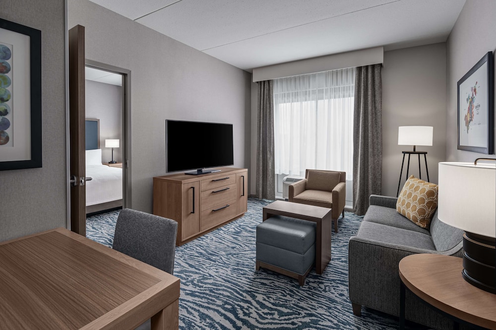 Homewood Suites By Hilton Woburn Boston Ma 24/38