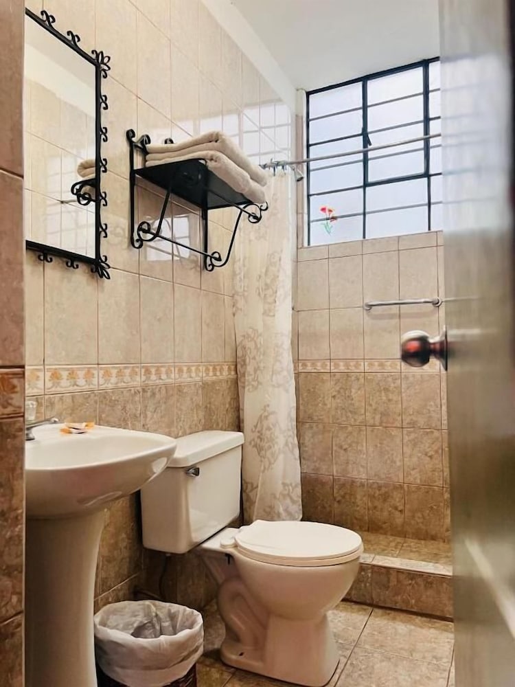 Hostal Qorichaska 48/51