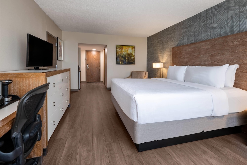 Wyndham Indianapolis Airport 26/72