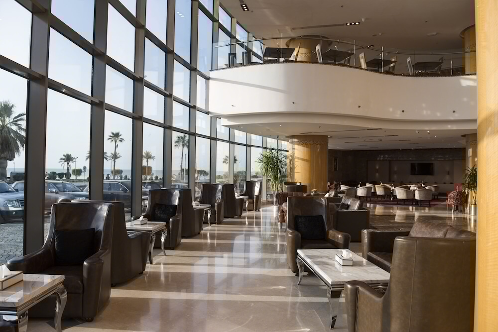 Kuwait Grand Hotel 56/64