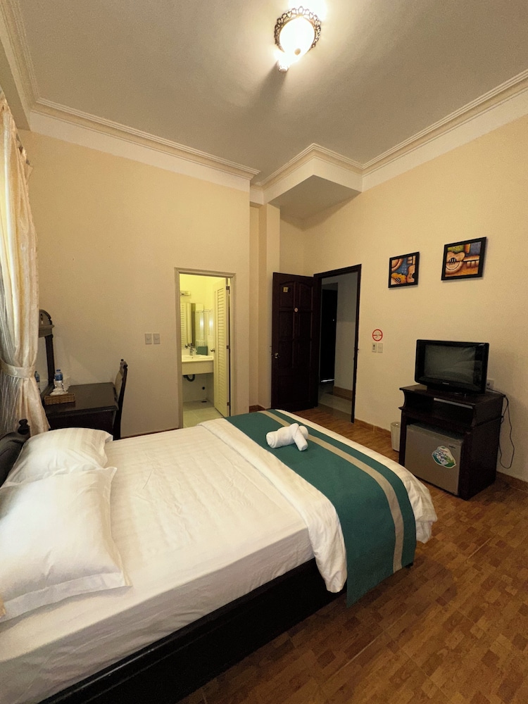 Le Petit Paris Hotel Dalat 26/67