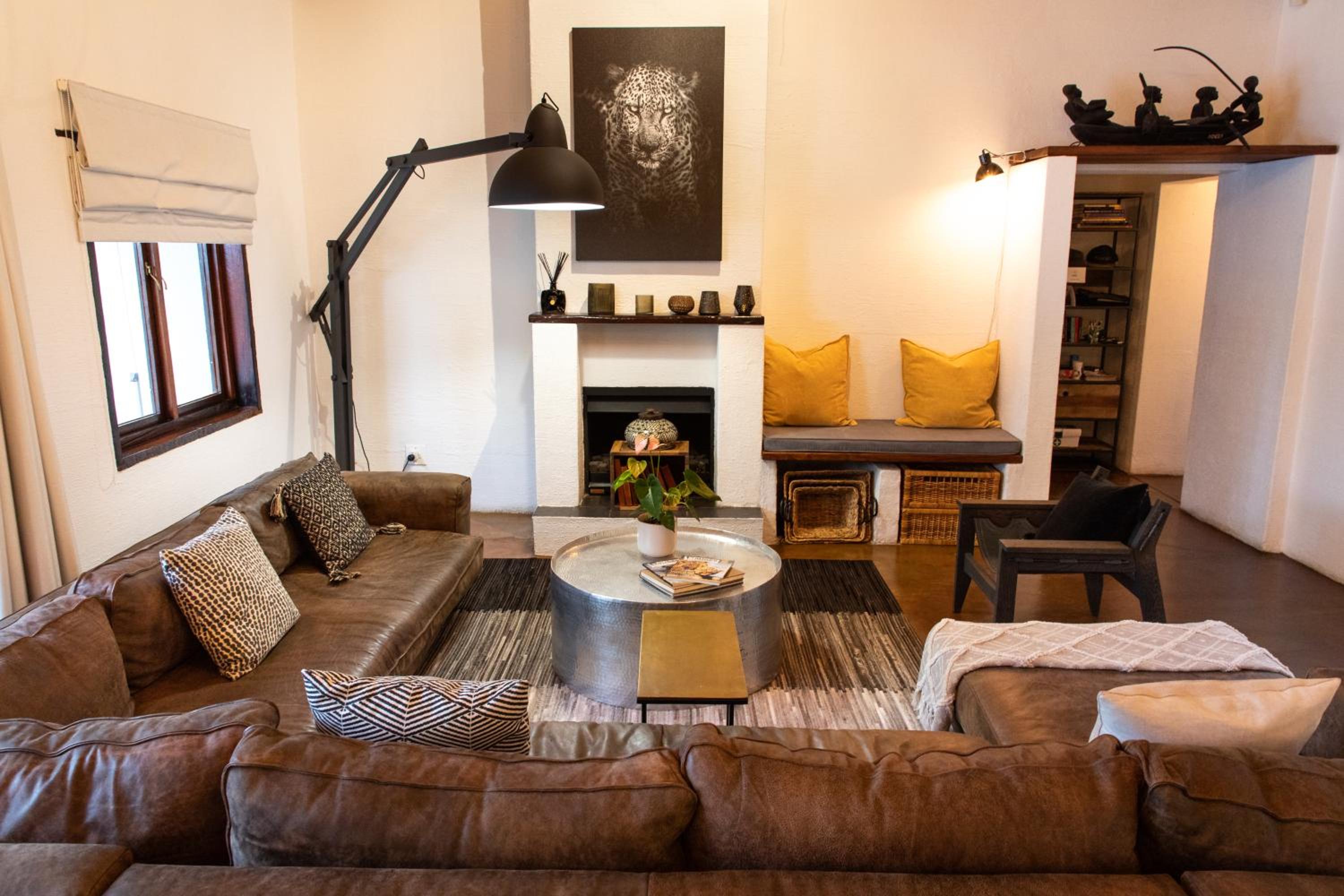 Kingly Bush Villa 16/36