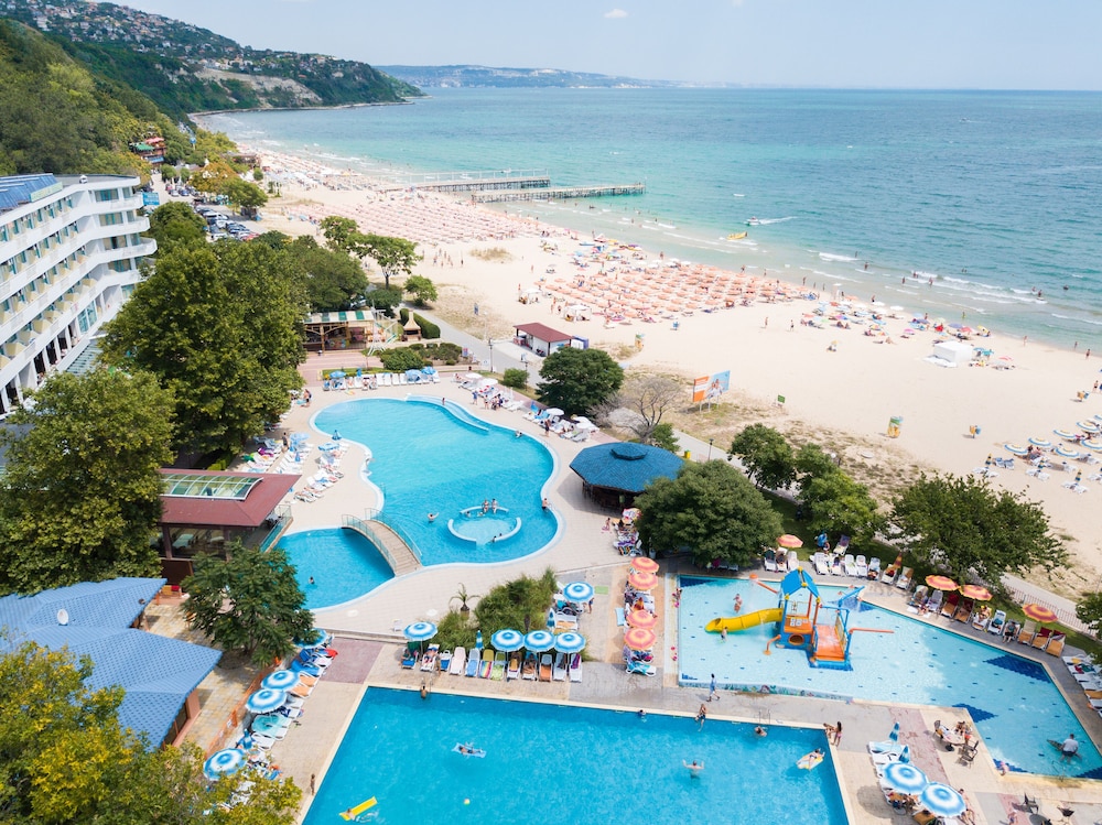 HOTEL ARABELLA BEACH 6/41