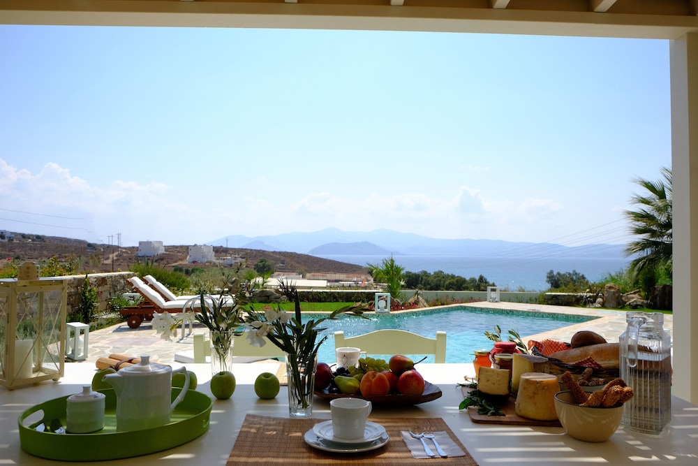 VALEA VILLA NAXOS 2/41