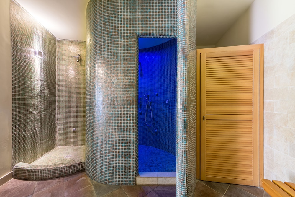 Valtur Baia del Gusmay Beach Resort 50/50