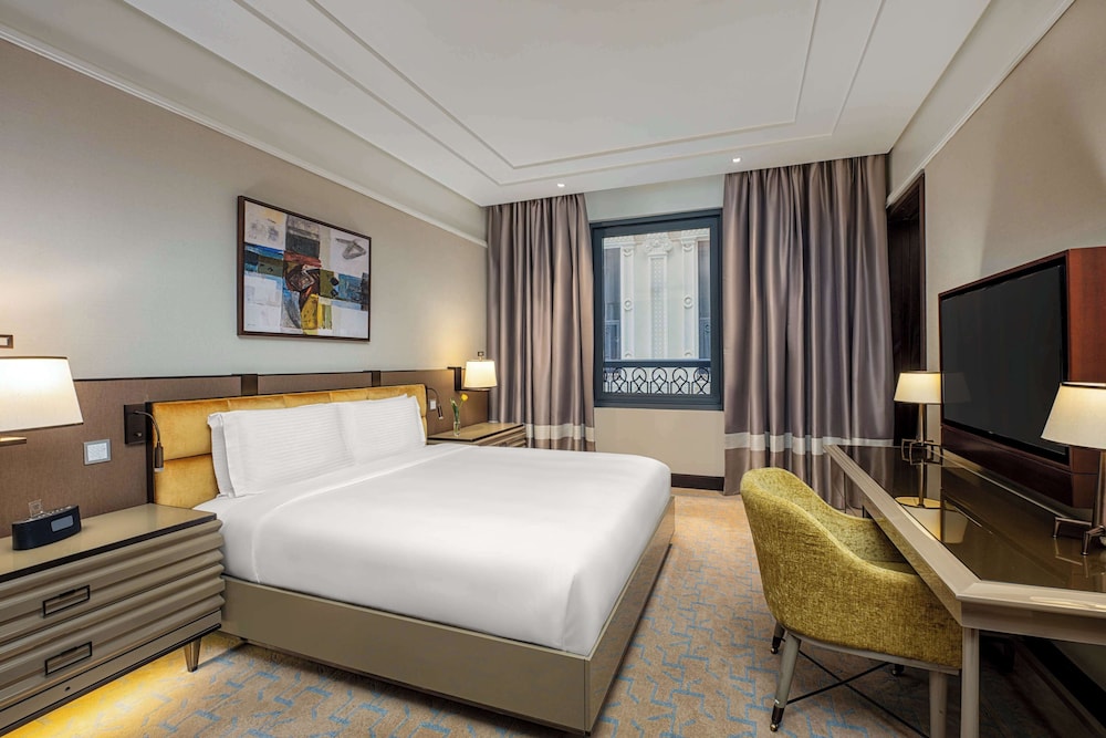 1 BEDROOM, EXECUTIVE, SUITE