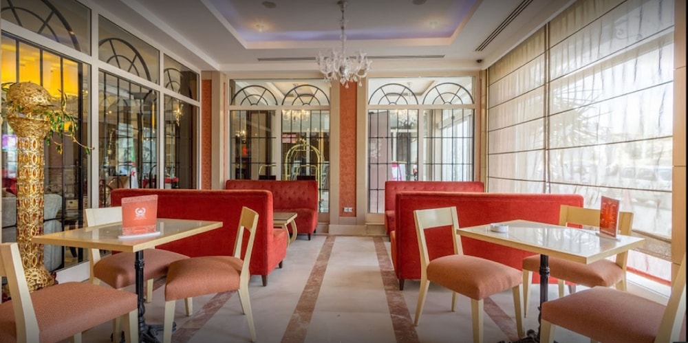 Hotel Tadj El Mouada 37/49
