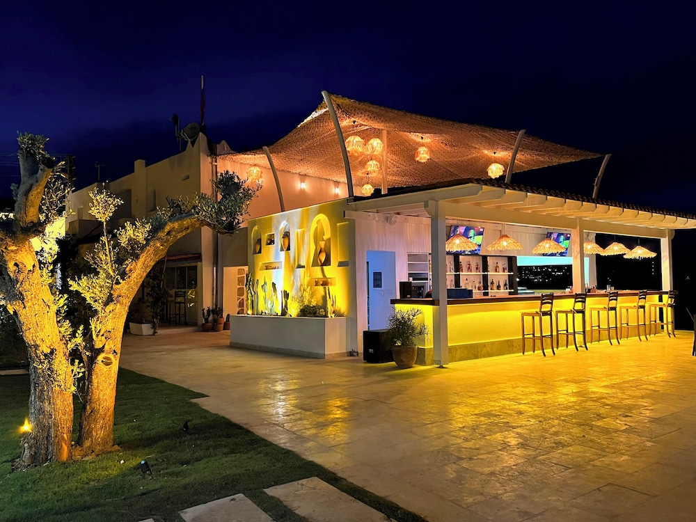Lavinya Otel 2/50