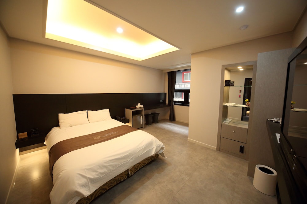Browndot Hotel Sangmu 21/50