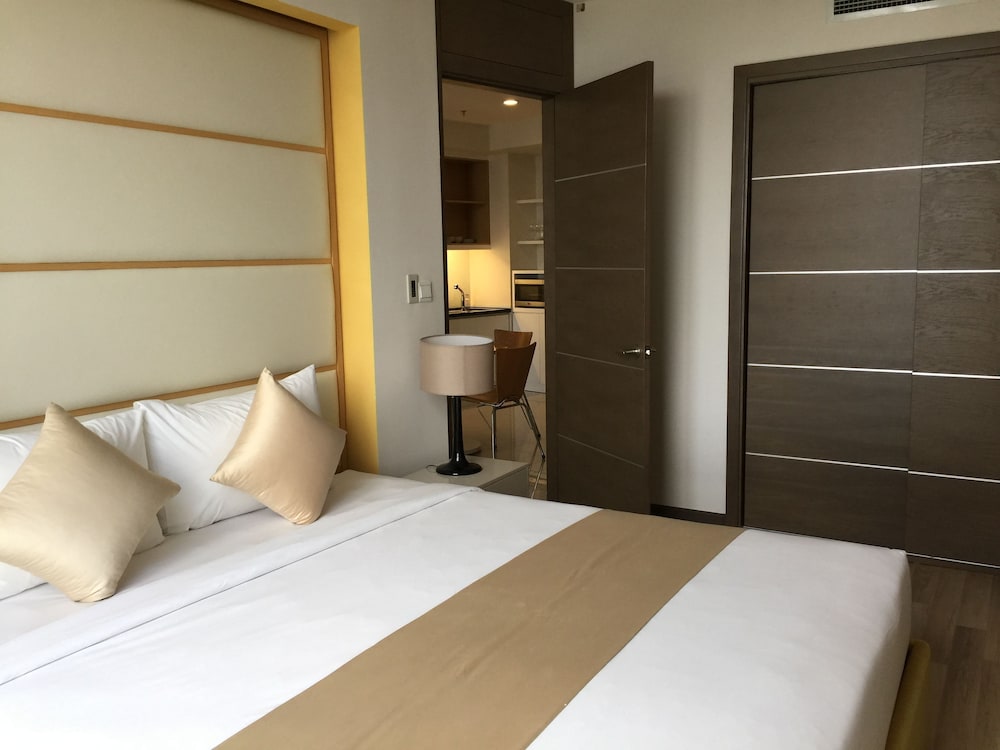 Bluesky Serviced Apartment Airport Plaza 25/54